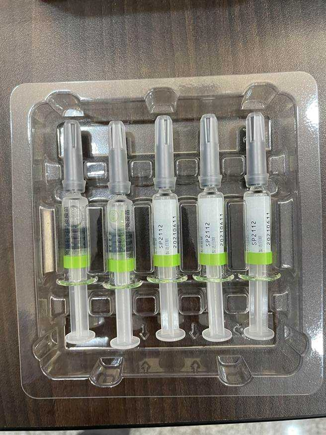 台中市目前已出現5例接種高端疫苗後出現不良反應事件。（圖/台中榮總提供）